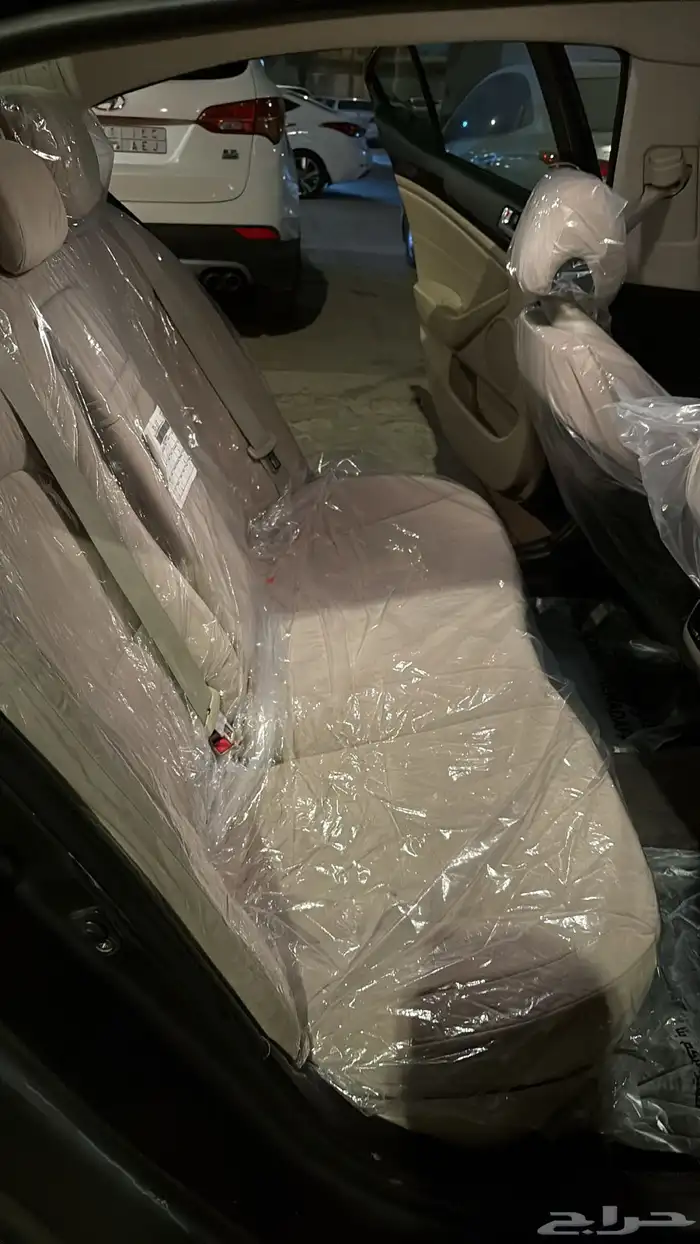 كيا كادينزا للبيع 10