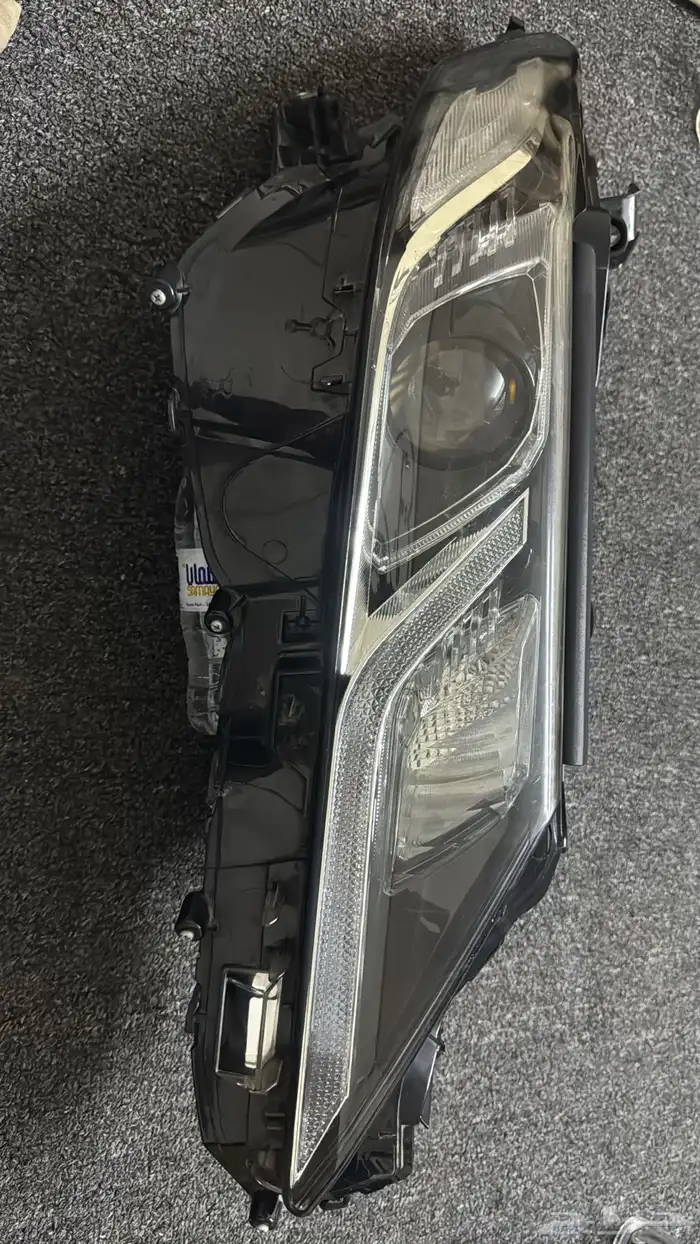 شمعة كامري من 18 - 24 0