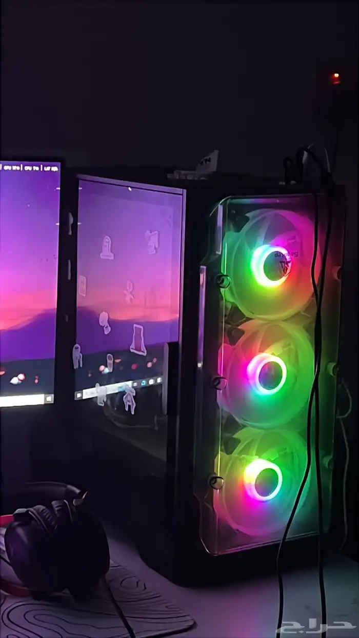 بي سي كامل شاشتين و ستاند الشاشه و مايك و سماعه 1