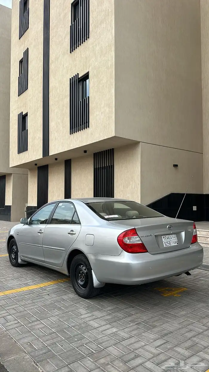 تويوتا كامري 2004 مخزن مالك اول . 6