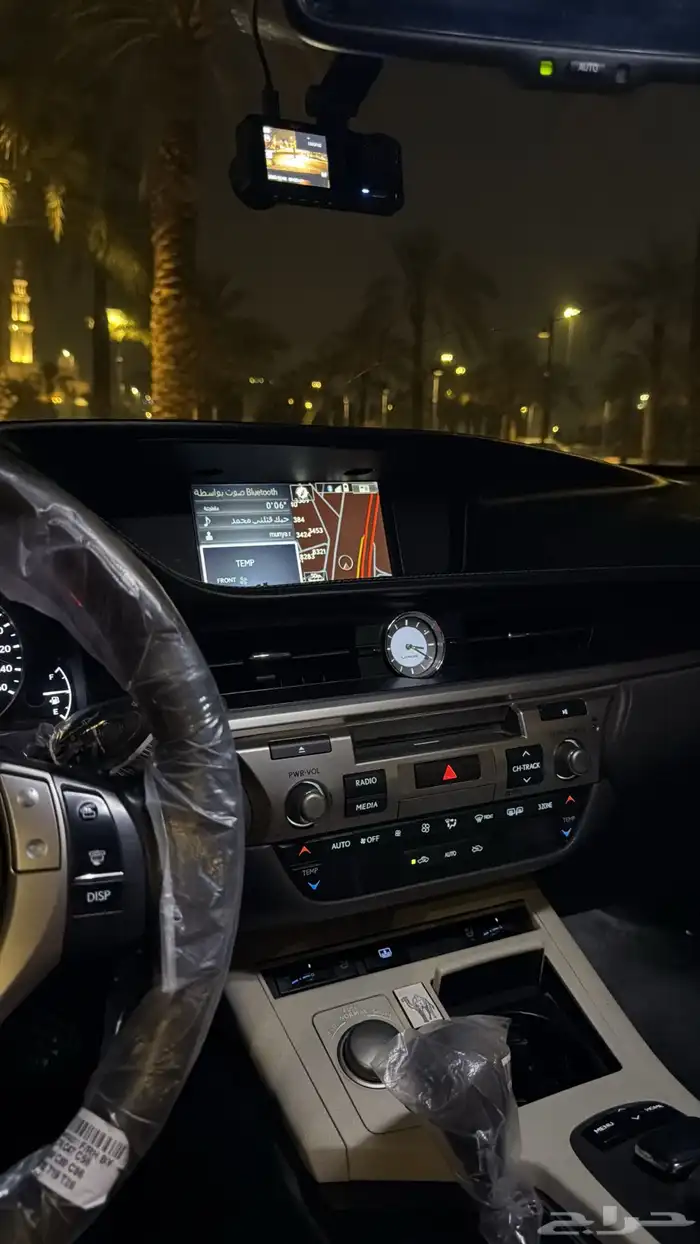 للبيع لكزس es350 2015 19