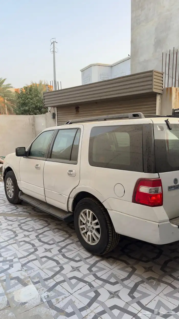 فورد اكسبديشن 2013 13