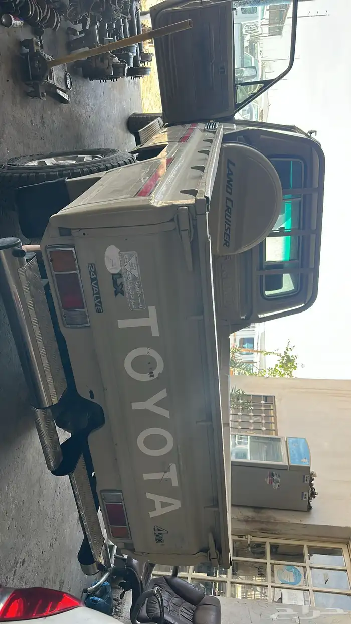 للبيع قطع غيار جيب شاص 5