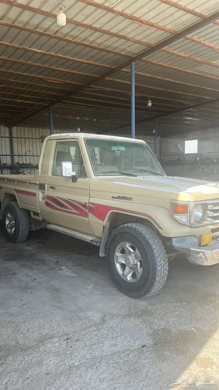 للبيع قطع غيار جيب شاص 1