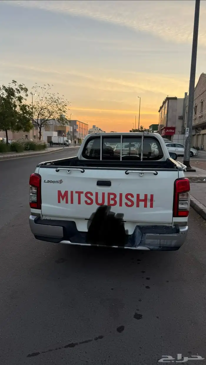 وانيت بكب غمارتين ميتسوبيشي 5