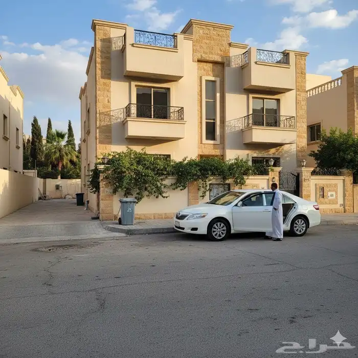 فيلا للبيع في الطائف حي الرحبة 0