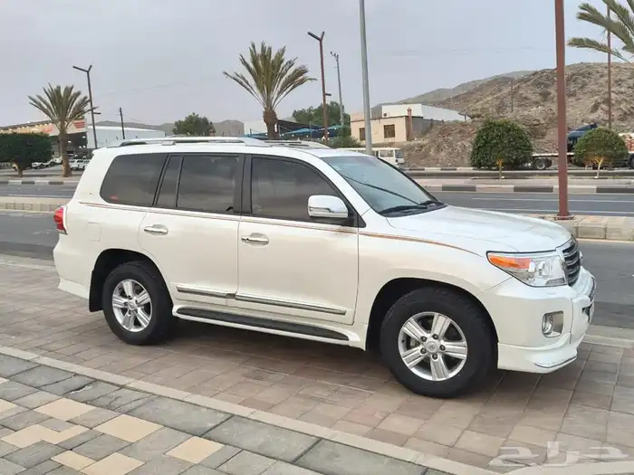 لاندكروزر 2015 مخزن 2