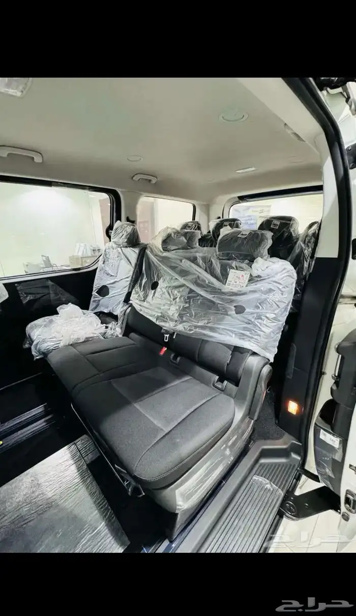 هيونداي ستاريا 9 راكب 4