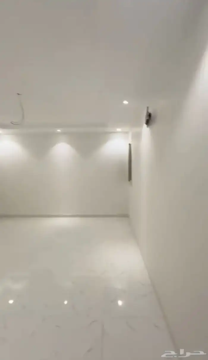 شقة للإيجار في بطحاء قريش 0