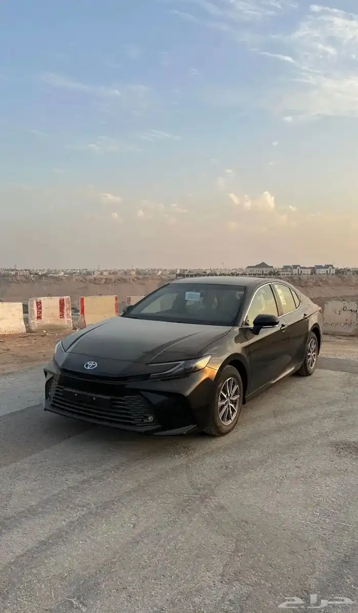 كامري 2025 اسود ستاندر E 0