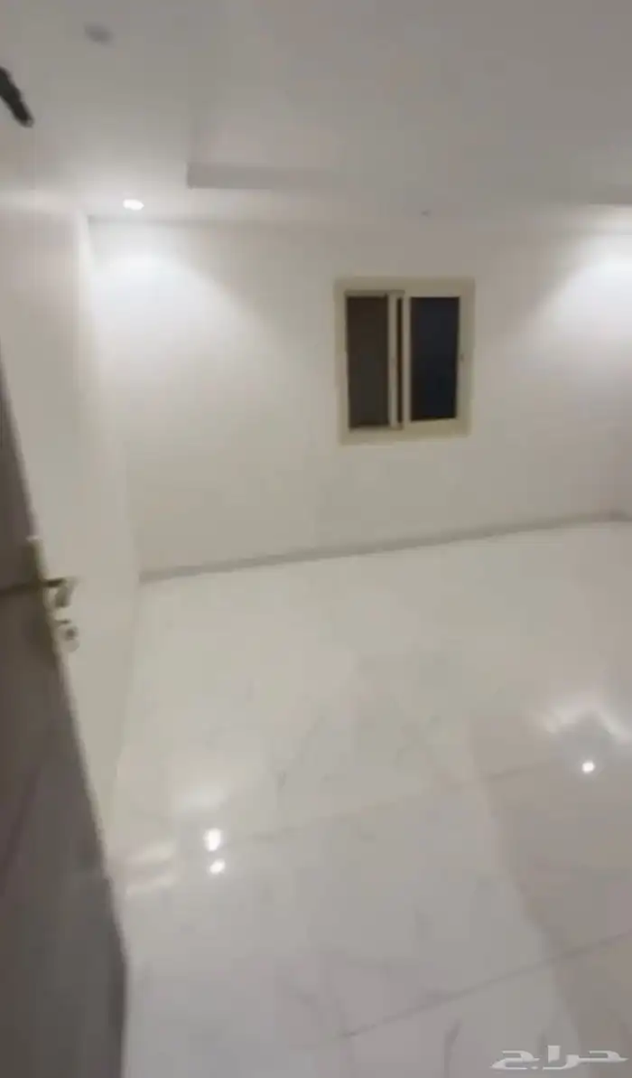 شقة للإيجار في بطحاء قريش 2