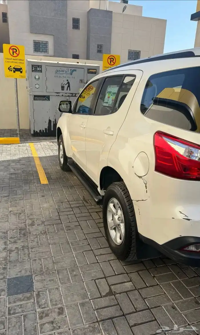 جيب ايسيزو للبيع 9