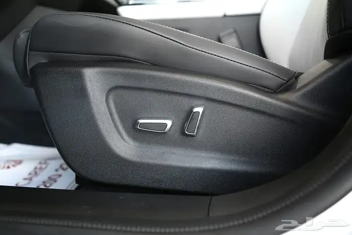 دونج فينج ميج E2 لكجري 2026 14