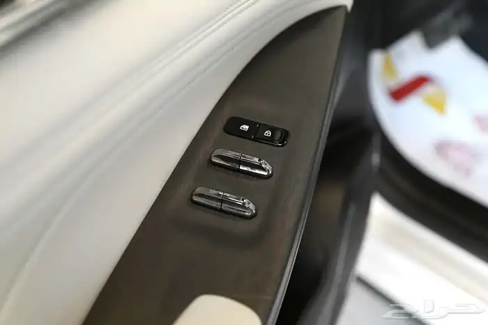 دونج فينج ميج E2 لكجري 2026 16