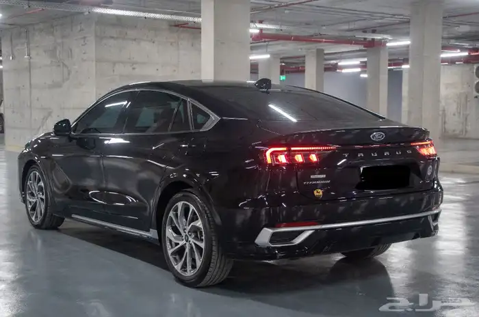 تورس فل كامل اللون اسود توكيلات الجزيرة موديل 2024 تيتانيوم 5