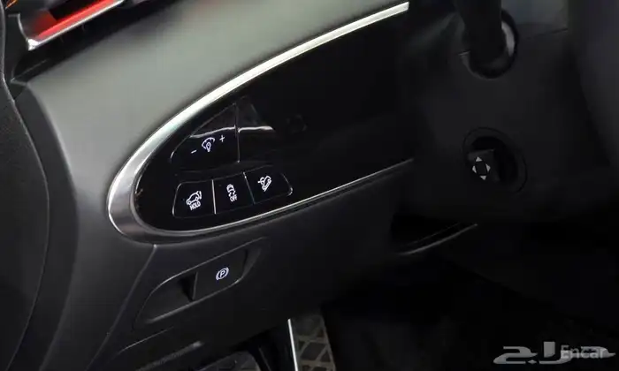 GV70 3.5T AWD 2025 14