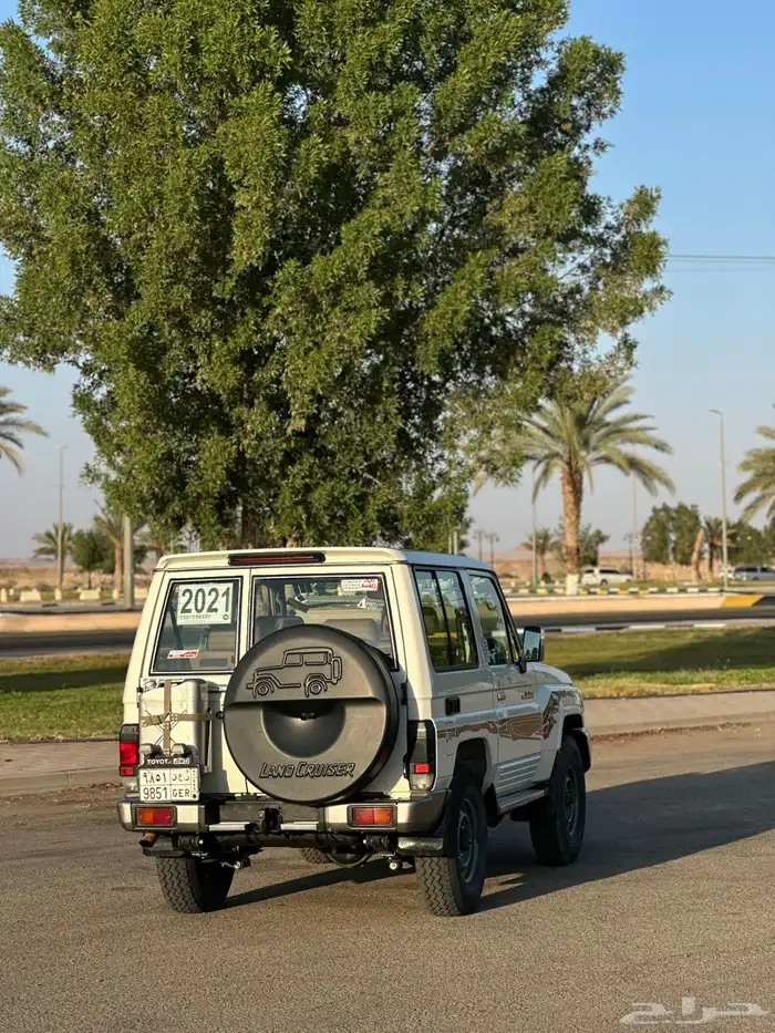 جيب ربع ابيض فل كامل 2