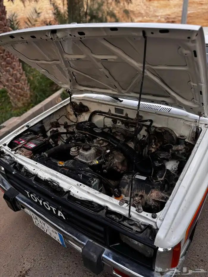 للبيع هايلوكس 88 4