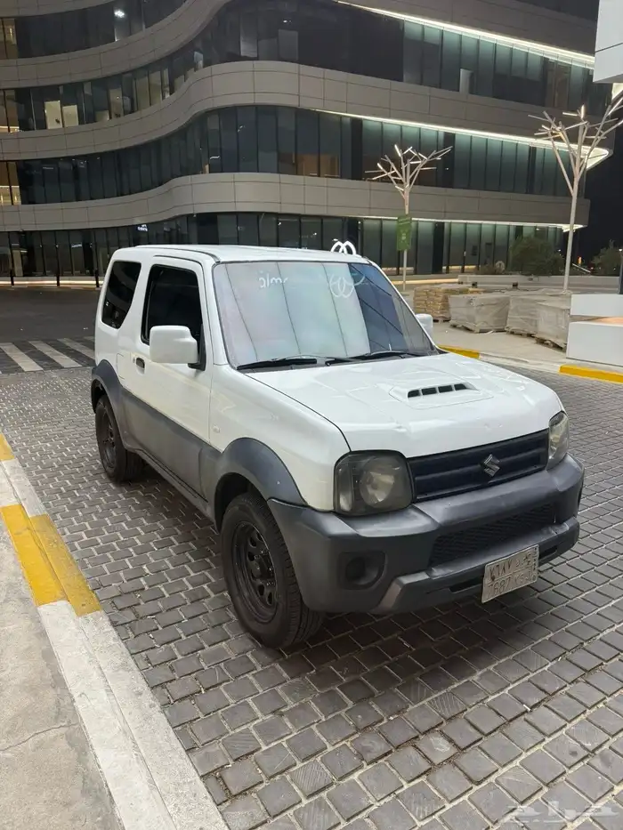 سزوكي جيمني 8
