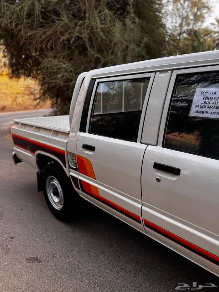 للبيع هايلوكس 88 11