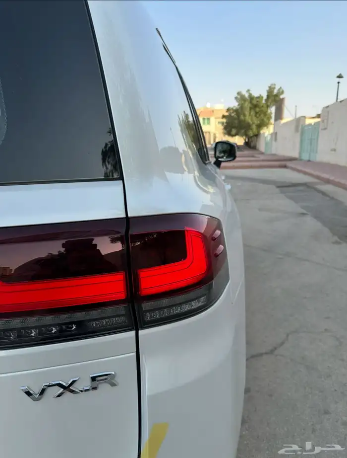 لاندكروزر فكسار VXR 2024 سعودي 4