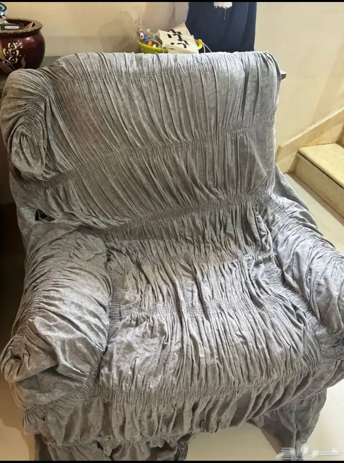 اثاث كرسي و مكتب 1