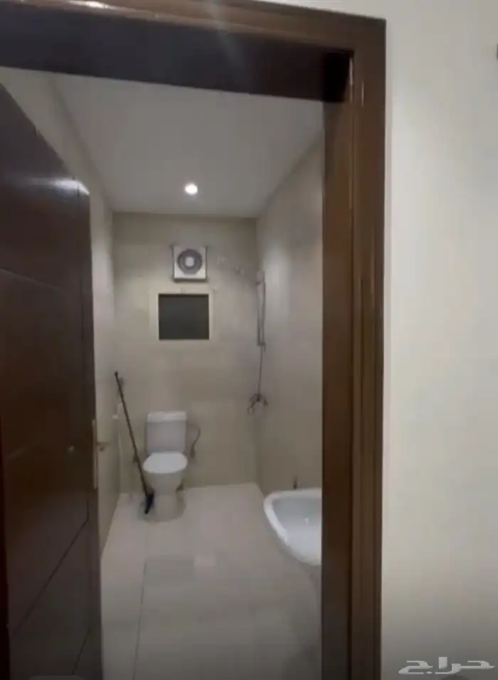 شقة للإيجار في بطحاء قريش 7