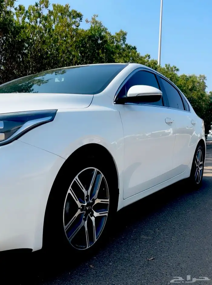 كيا سيراتو K3 وارد كوريا 2020 فل كامل عادا الفتحة ممشى قليل 7