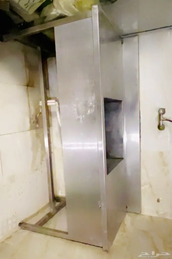 معدات وأغراض لمعمل حلويات 37