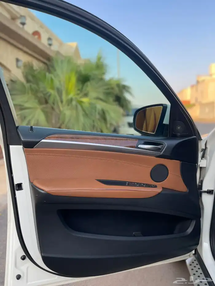بي ام دبليو 2012 BMW 18