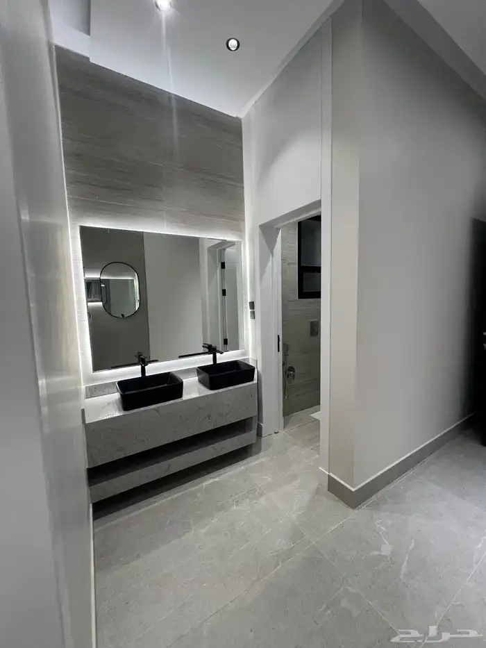 فلتين دبلكس للبيع حي اليرموك 3