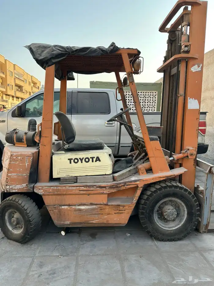 فوركلفت تويوتا ديزل موديل في التسعينيات 0