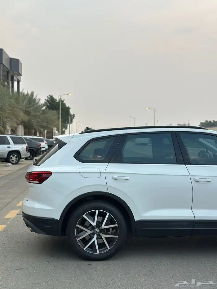 فولكس واجن طوارق 2018 9
