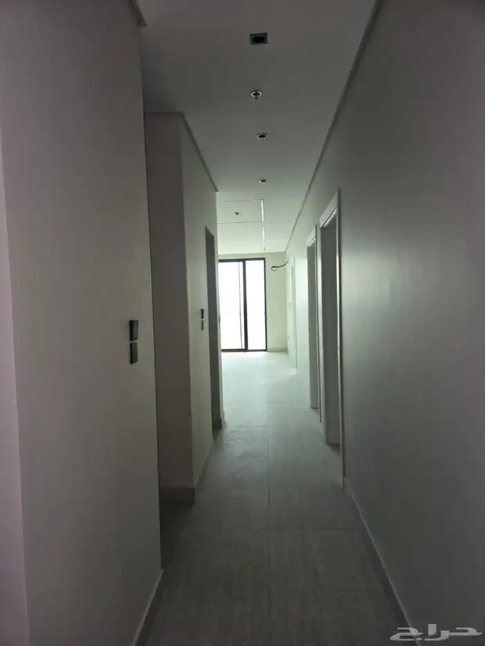 شقة مميزة في الخبر حي البحر 6