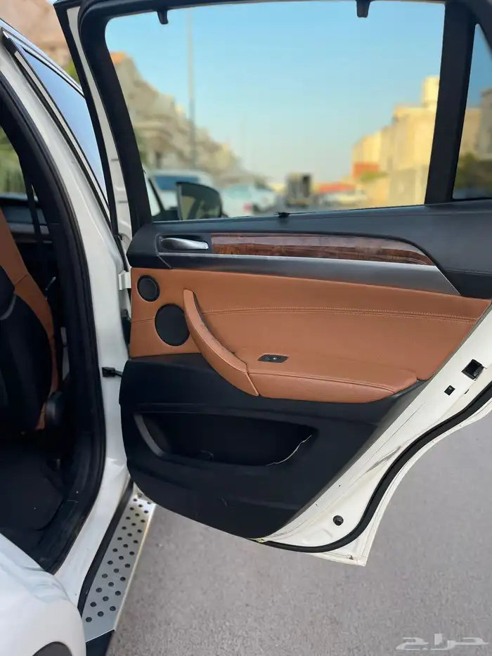 بي ام دبليو 2012 BMW 17