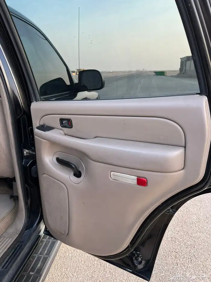 يوكن 2006 نظيف للبيع 16