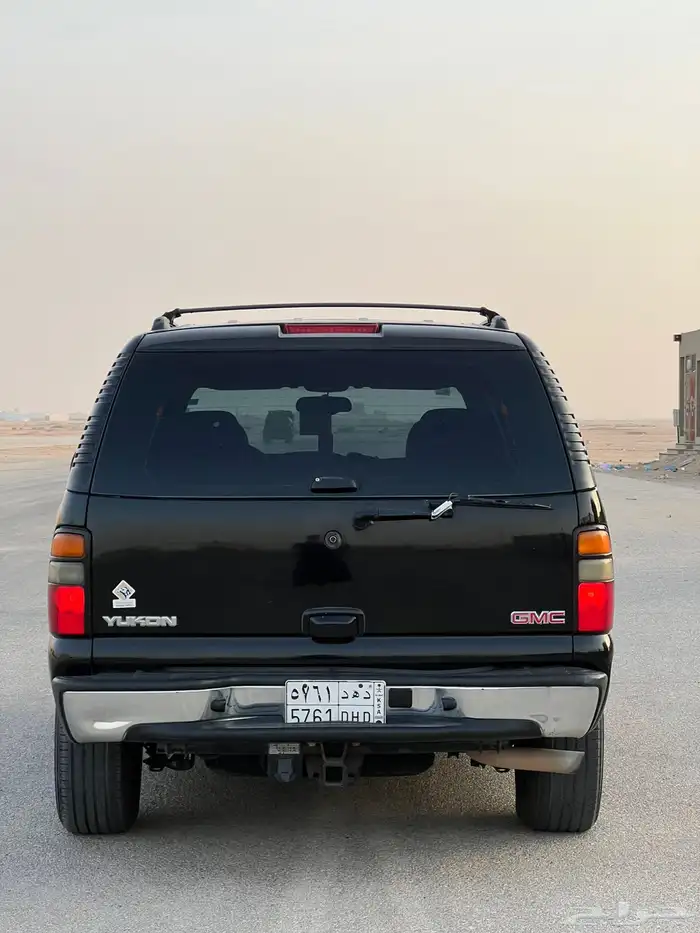 يوكن 2006 نظيف للبيع 7