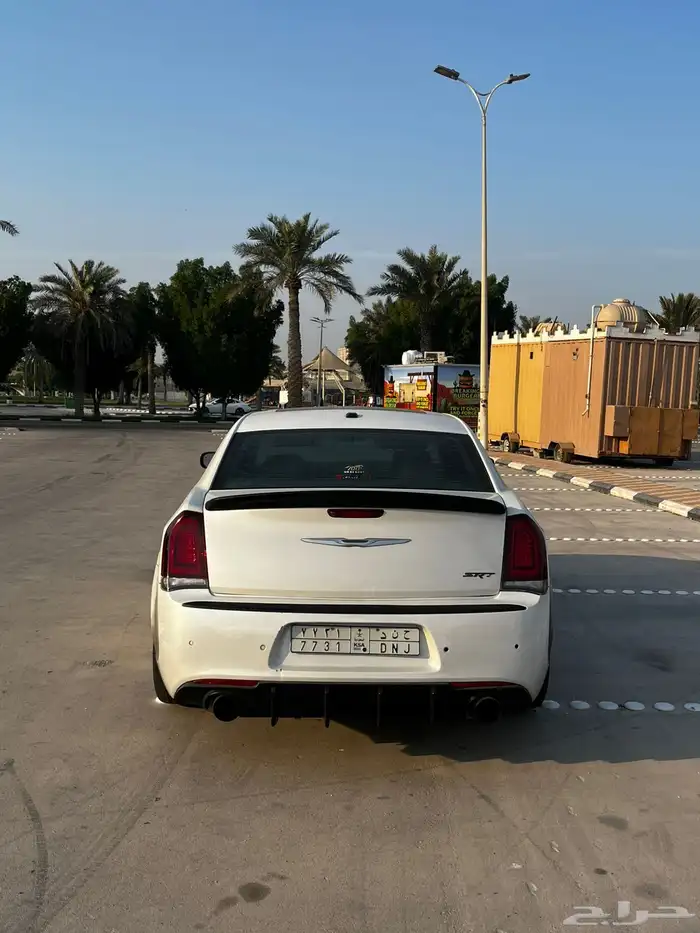 كرايزلر V8 فل كامل 14