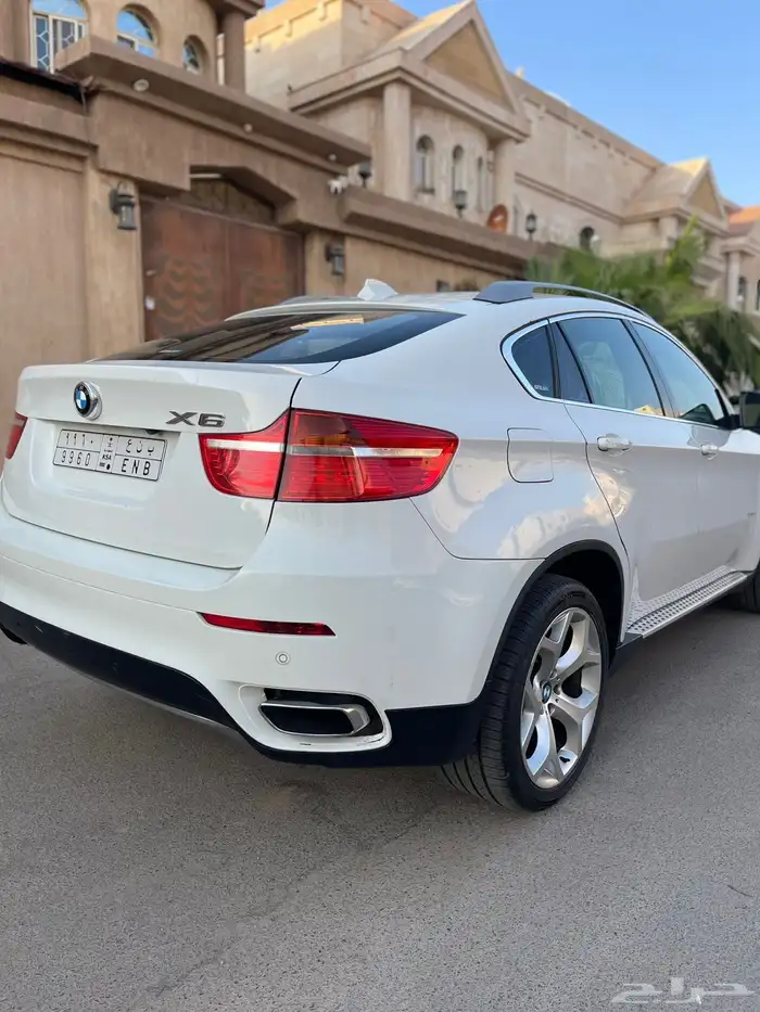 بي ام دبليو 2012 BMW 16