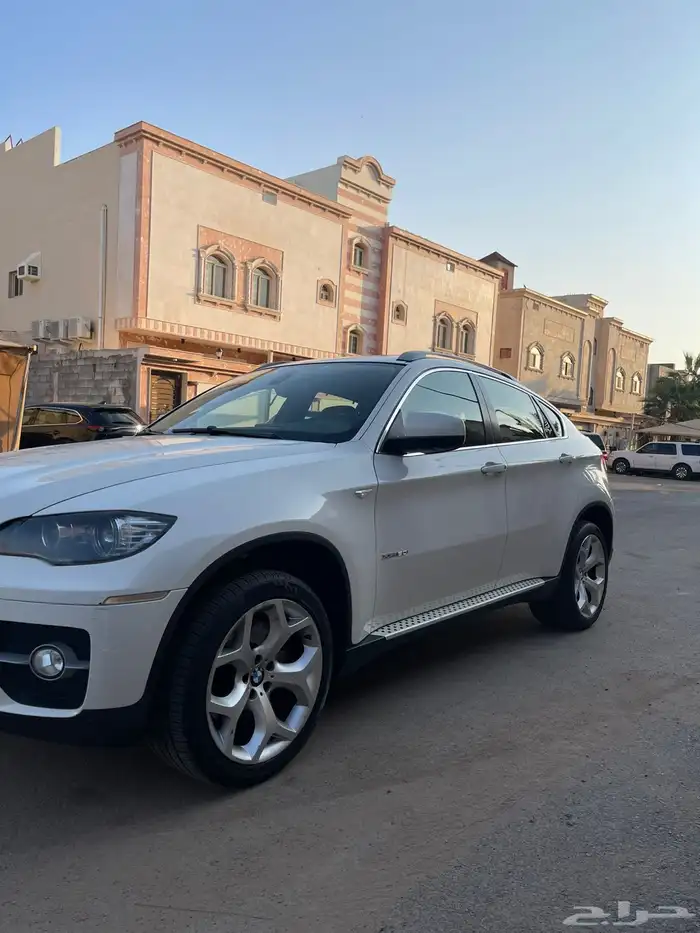 بي ام دبليو 2012 BMW 13