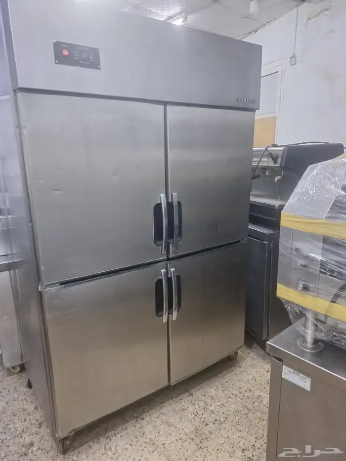 ثلاجة مطعم 43