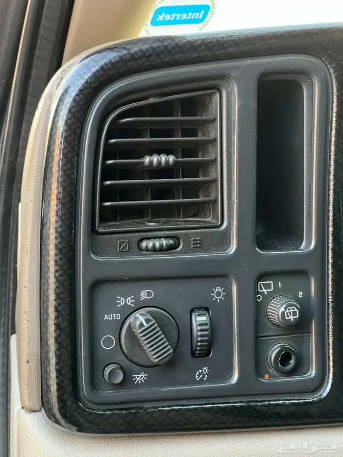 يوكن 2006 نظيف للبيع 11