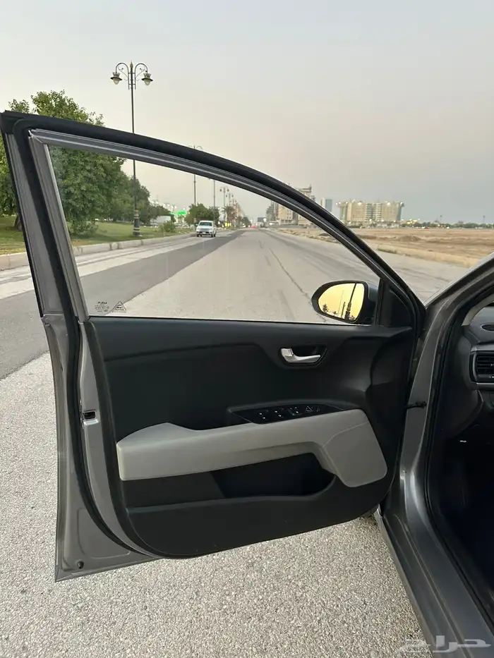 كيا ريو عداد 60 الف 5