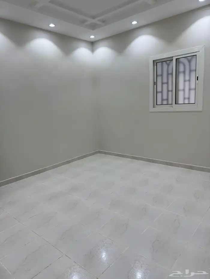 شقة أرضية خلفية ب 390 2