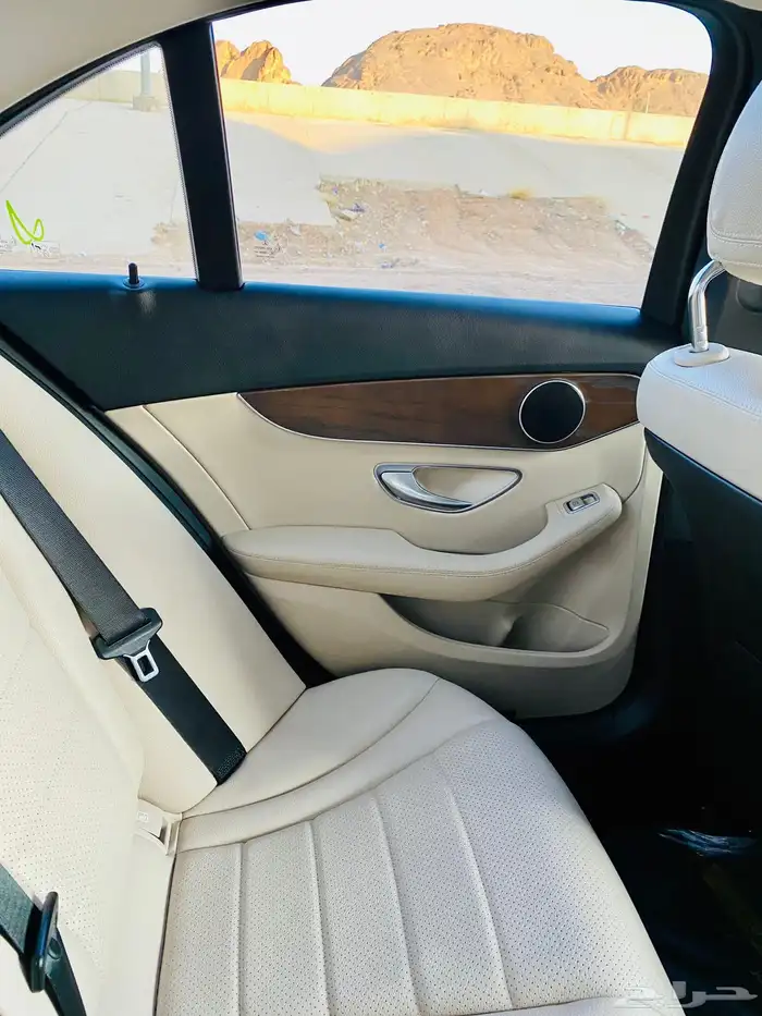 مرسيدس C200 وارد ألماني 2018 26