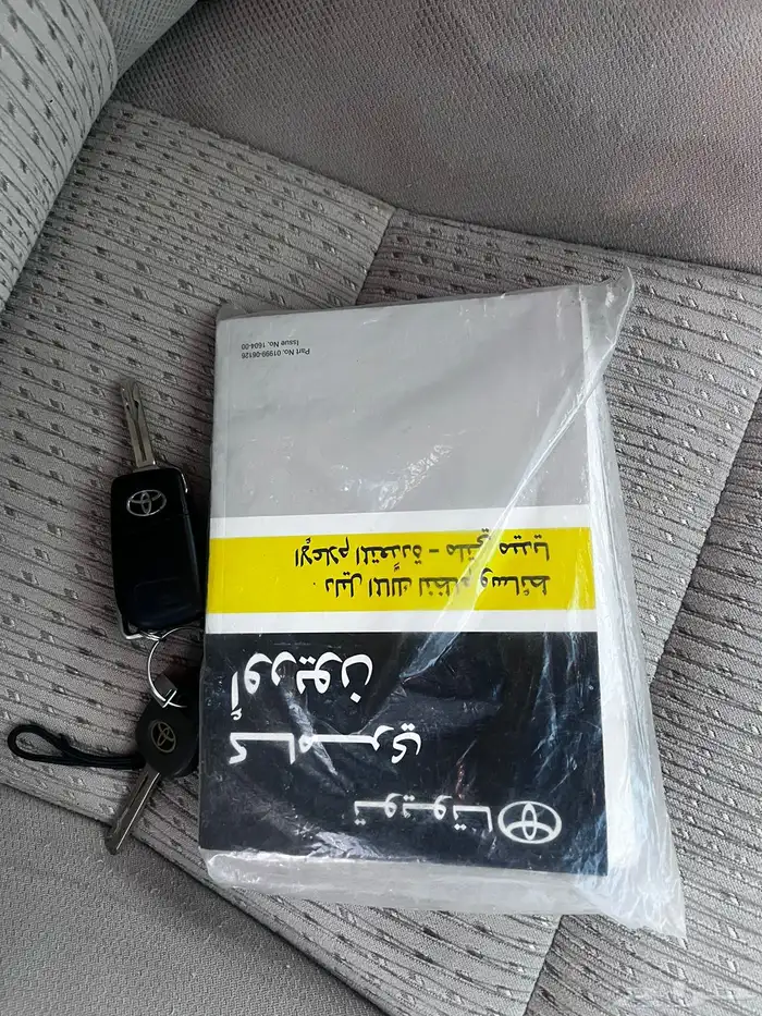 كامري 2017 فل كامل GLX بدي وكاله حتى صدامات وكاله نظيفه جدا 32