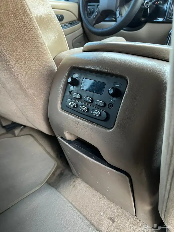 يوكن 2006 نظيف للبيع 22