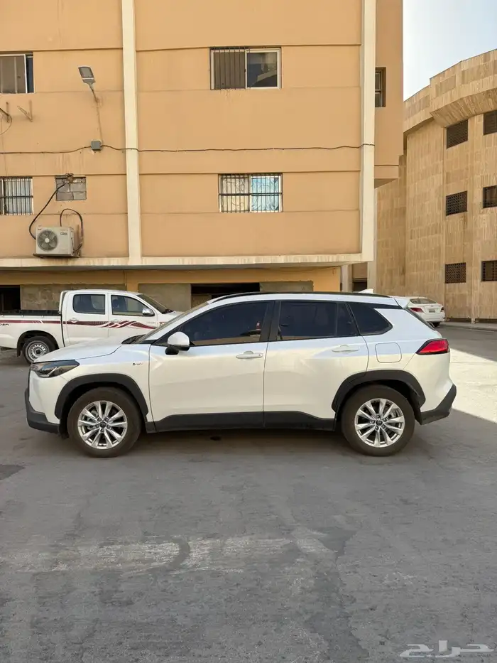 كورولا كروس 2024 3
