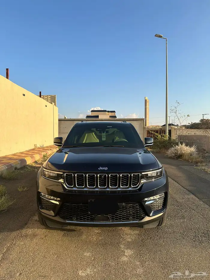 جيب جراند شيروكي 2023 ليمتد بلس 1