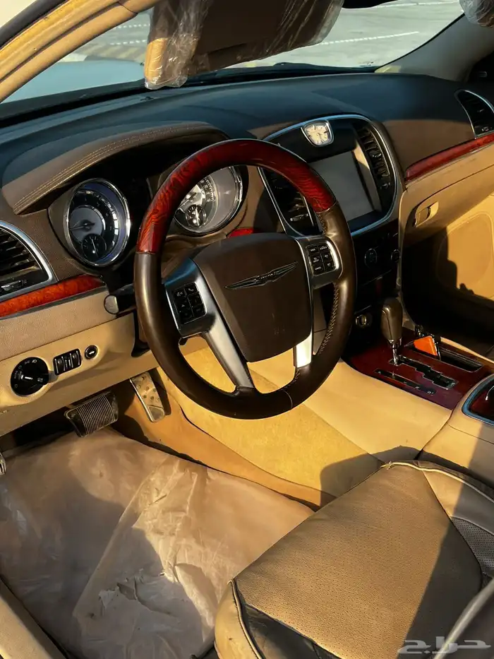 كرايزلر V8 فل كامل 2